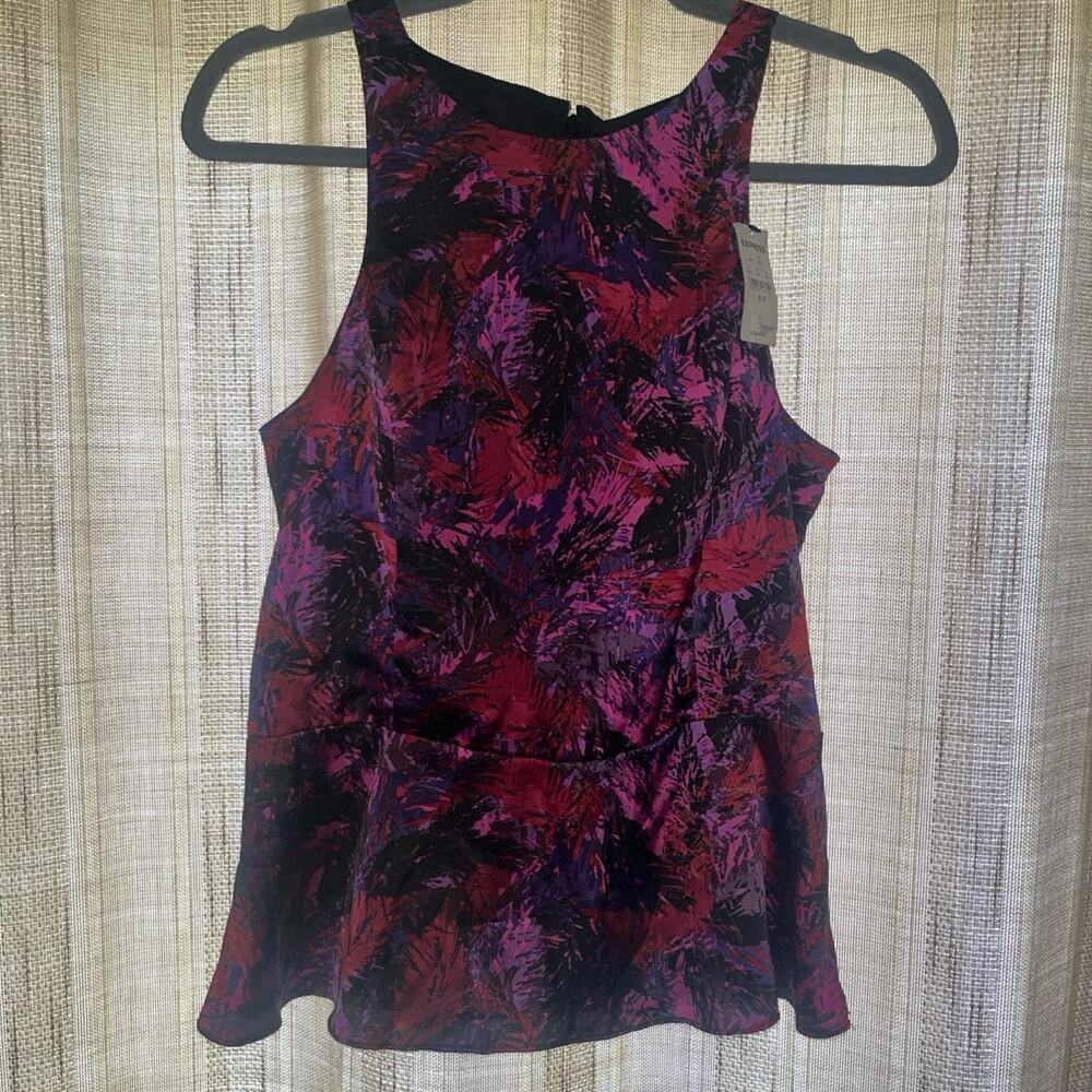 EXPRESS NWT Sleeveless Multi color blouse size small